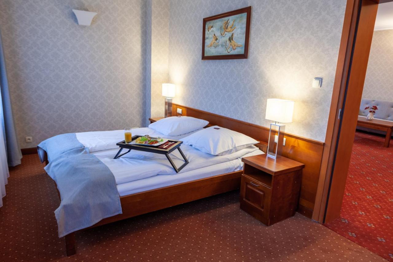 Eurohotel Swarzędz Exteriér fotografie
