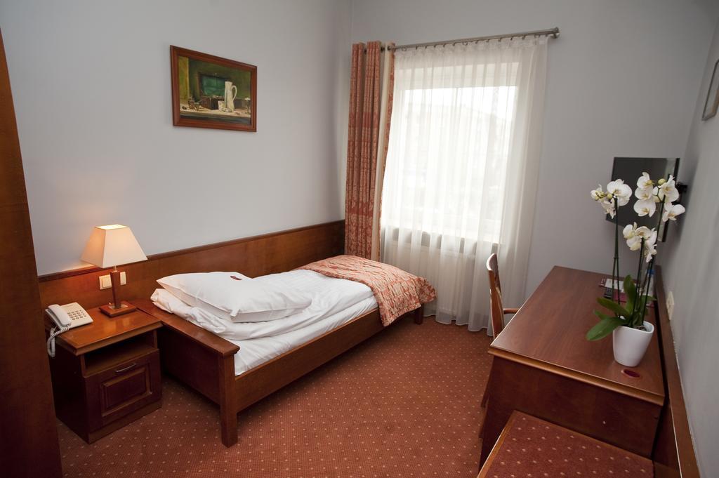 Eurohotel Swarzędz Exteriér fotografie